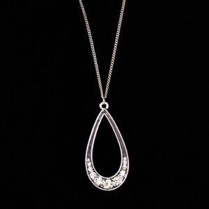 Teardrop Tease White Necklace Paparazzi